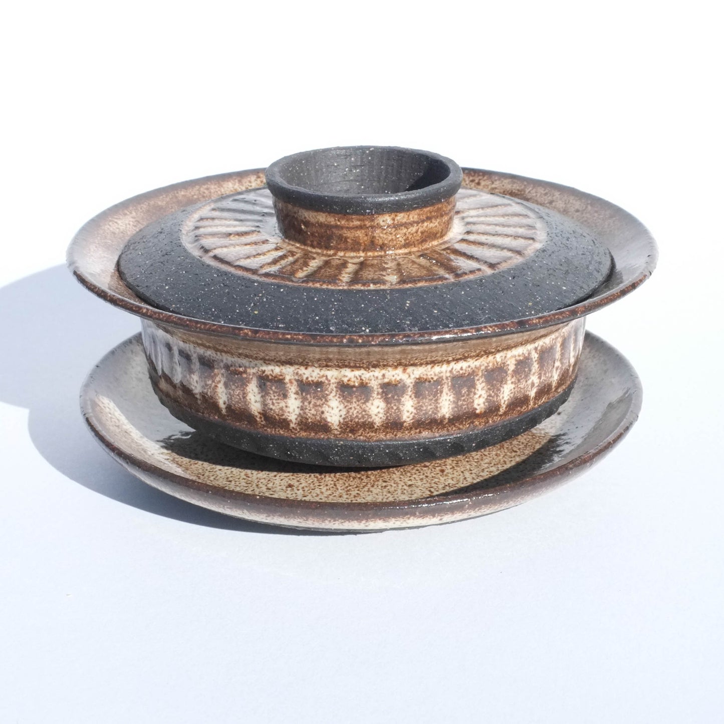 Sandstone - 100ml Carved Gaiwan and Teacup Set